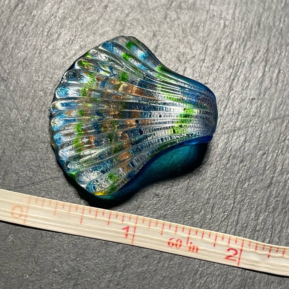 Hand Blown MCM Glass Ocean Shell Necklace Charm Blue Pink Green Coral Pendant - Picture 3 of 3